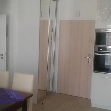 Feniks Lux 2+2
