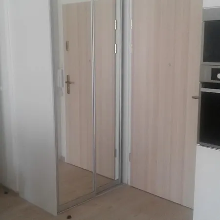 Lägenhet Feniks Lux 2+2 *