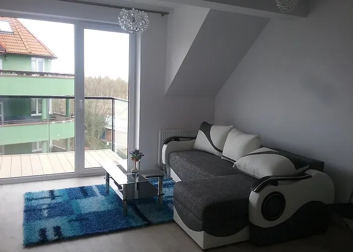 Apartament Feniks Lux 2+2 *