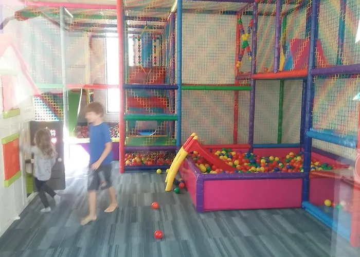 Feniks Lux 2+2 Kołobrzeg