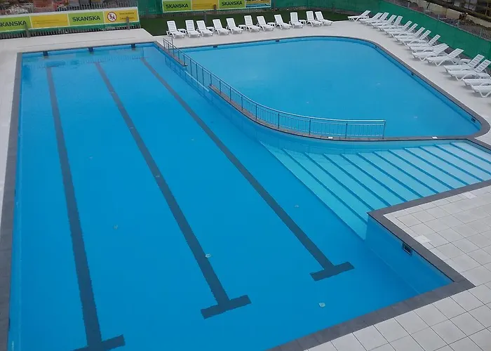 Feniks Lux 2+2 Apartament *